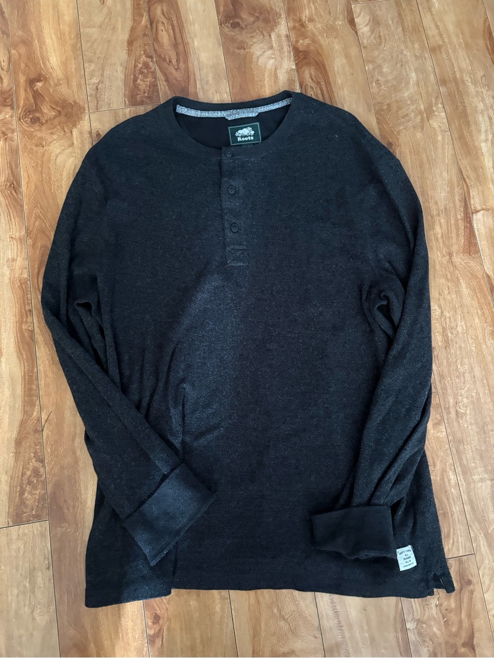 Roots Men's Charcoal dark Grey Henley Long-Sleeve sweater Shirt